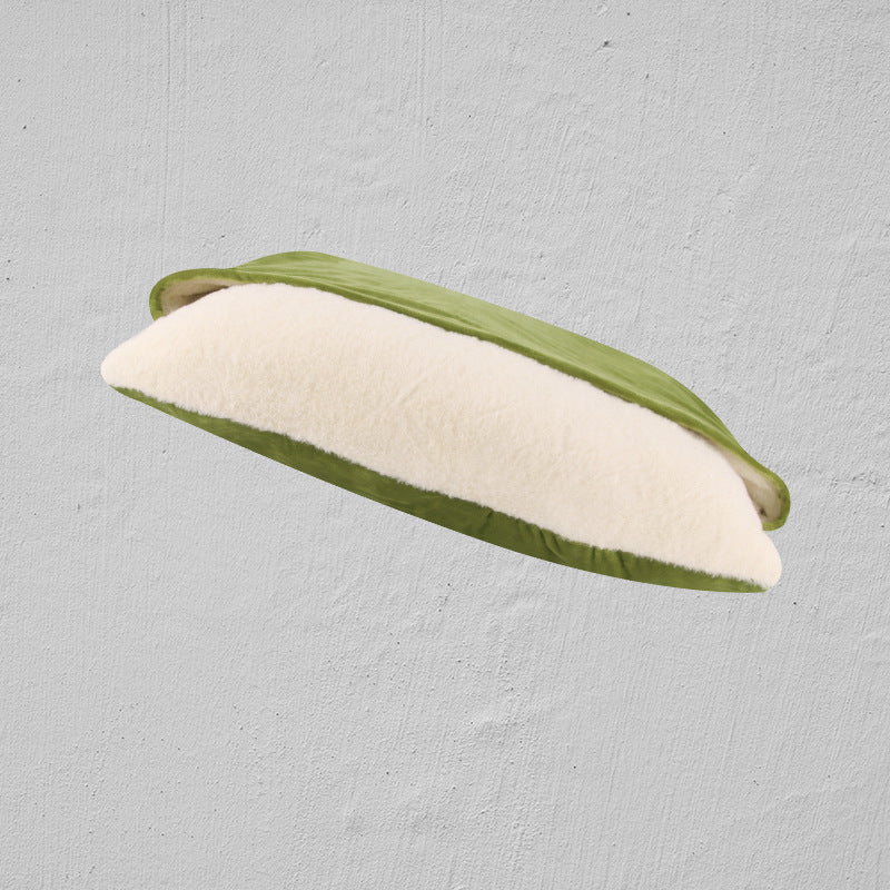 Pet sleeping bag