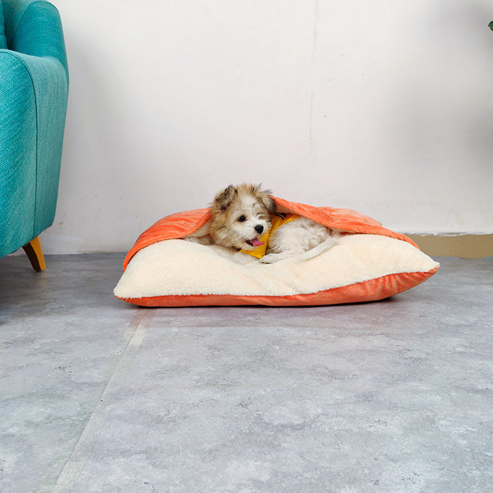 Pet sleeping bag